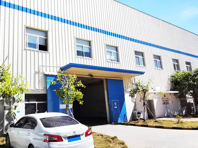 Large Span Reliable Industrial Steel Structure Warehouse