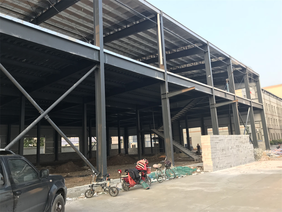 Engineer Structural H Beam Metal Roof Truss Steel Building