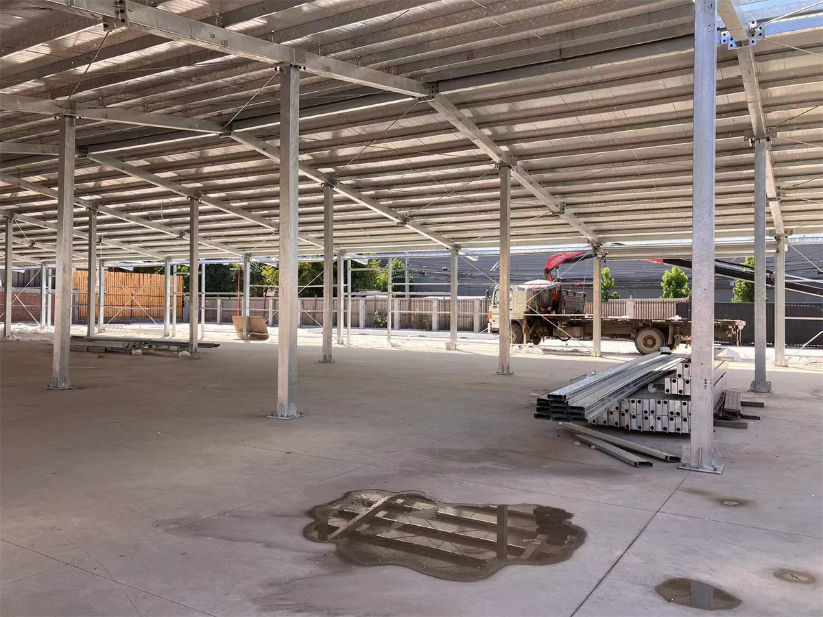 Hot-dip Galvanized Building Material Steel Construction Prefabricated Building Shed Steel Structure Warehouse in Chile