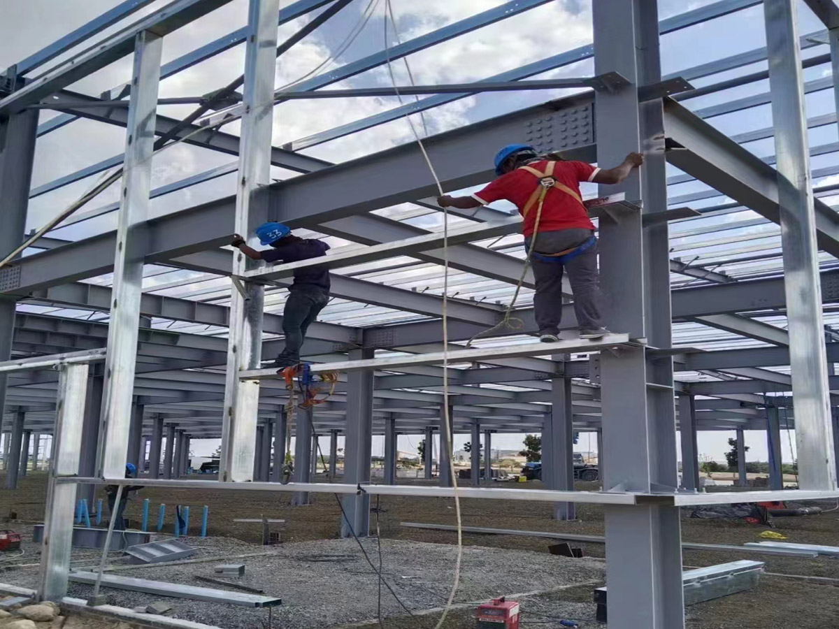 Why Choose Steel Over Other Materials for Workshop Construction?