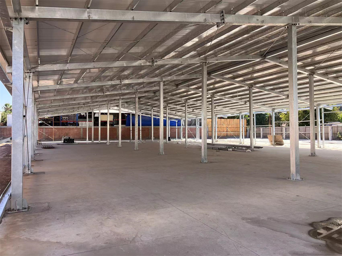 Hot-dip Galvanized Building Material Steel Construction Prefabricated Building Shed Steel Structure Warehouse in Chile